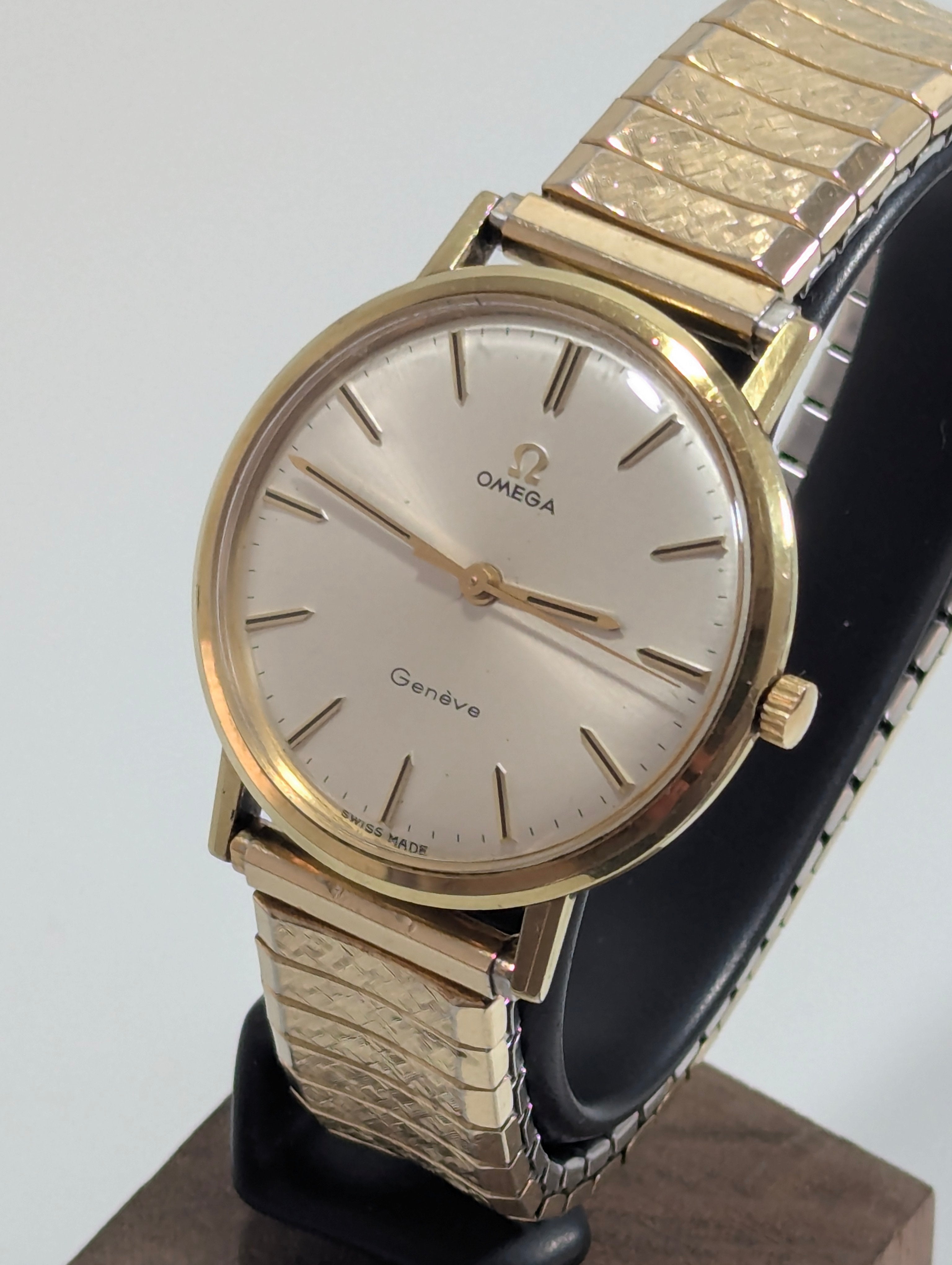 Omega Genève Vintage Men's Watch