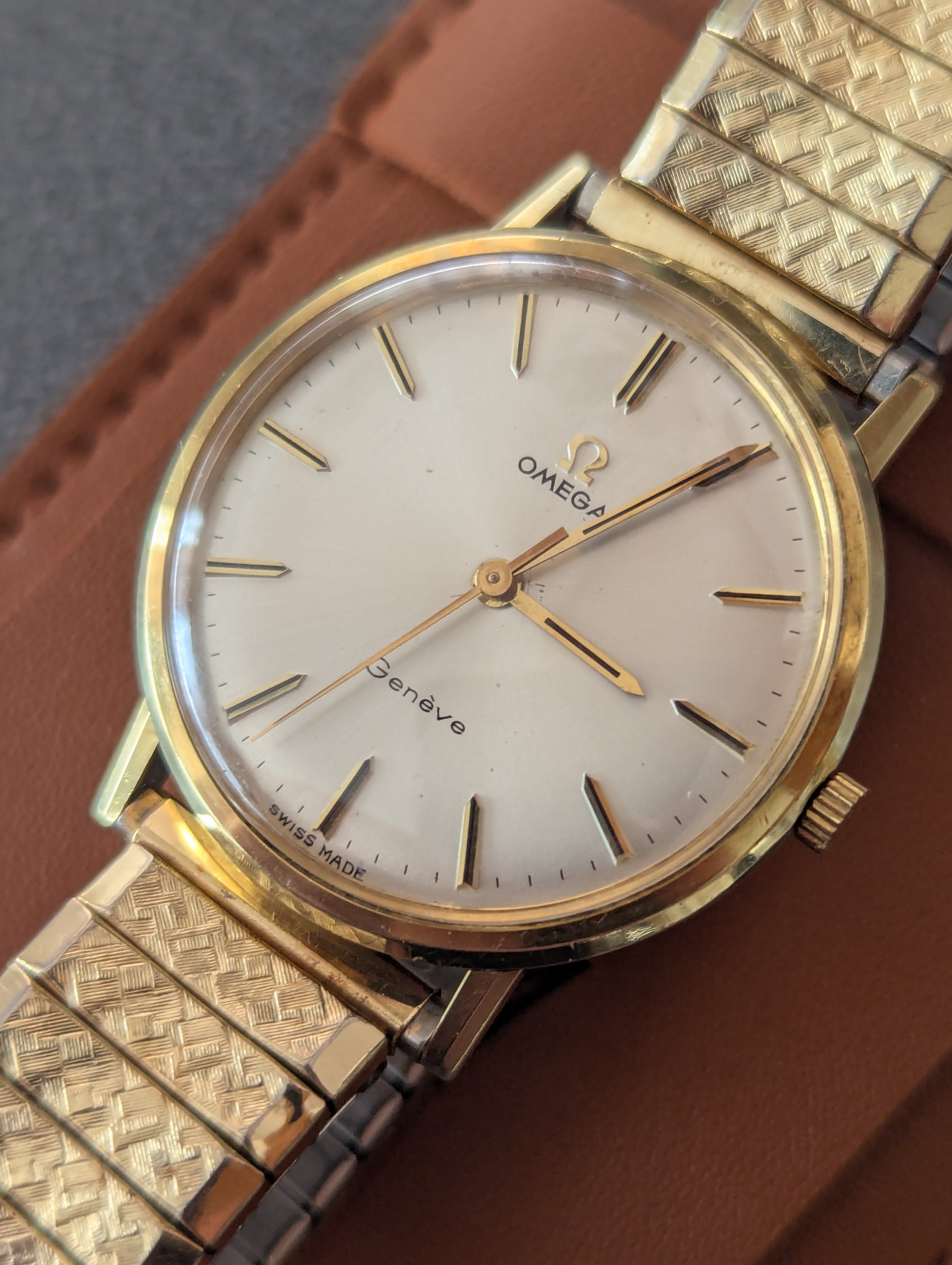 Omega Geneve Manual Wind Men's Watch