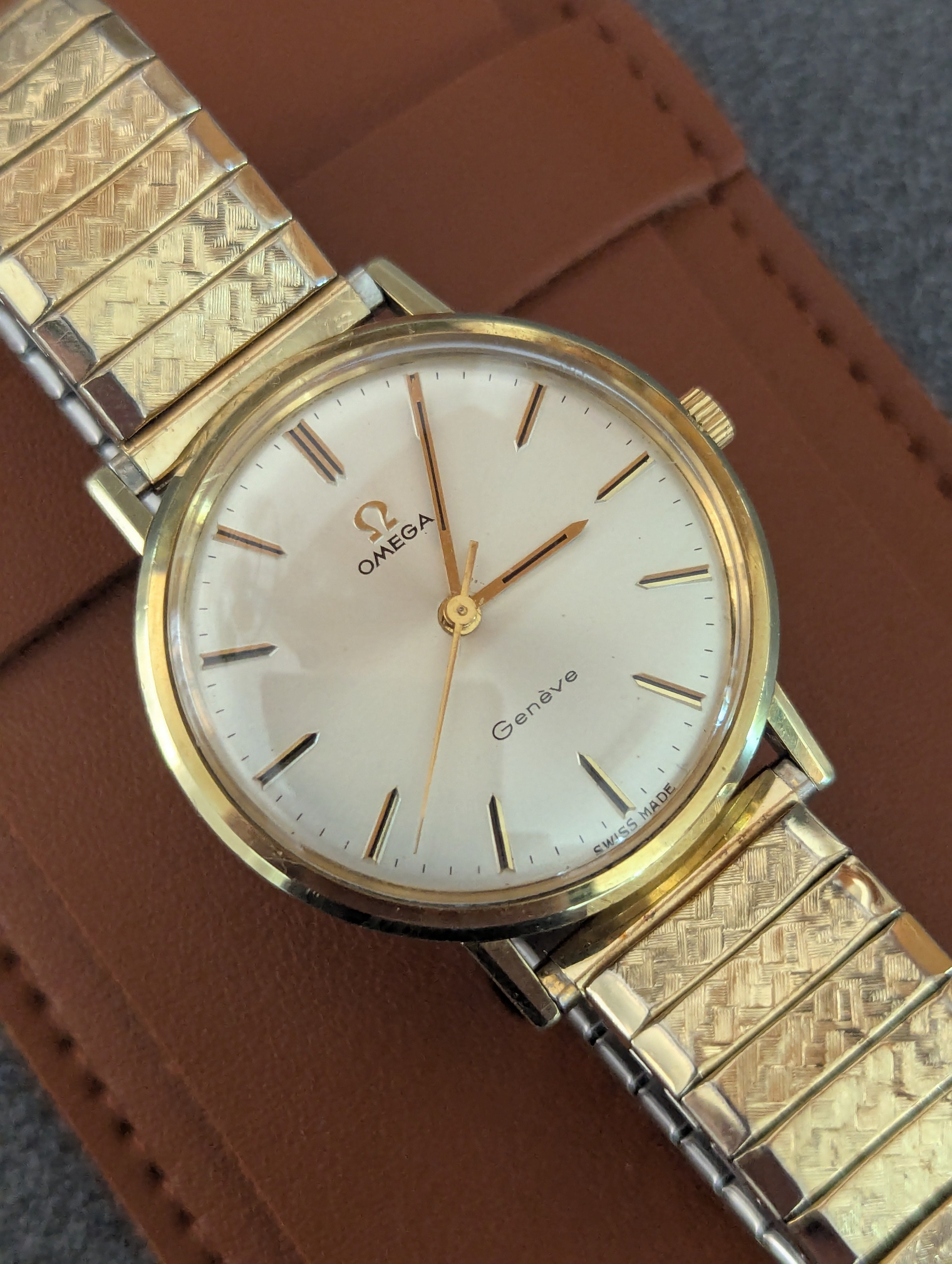 Omega Geneve Manual Wind Men's Watch