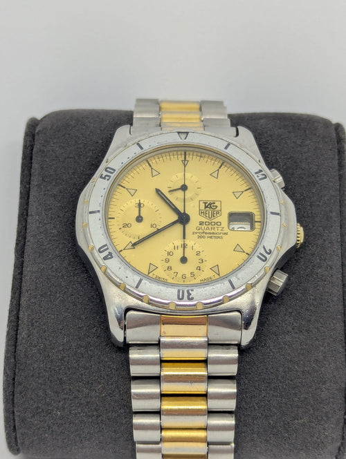 Tag Heuer 2000 Professional Chronograph