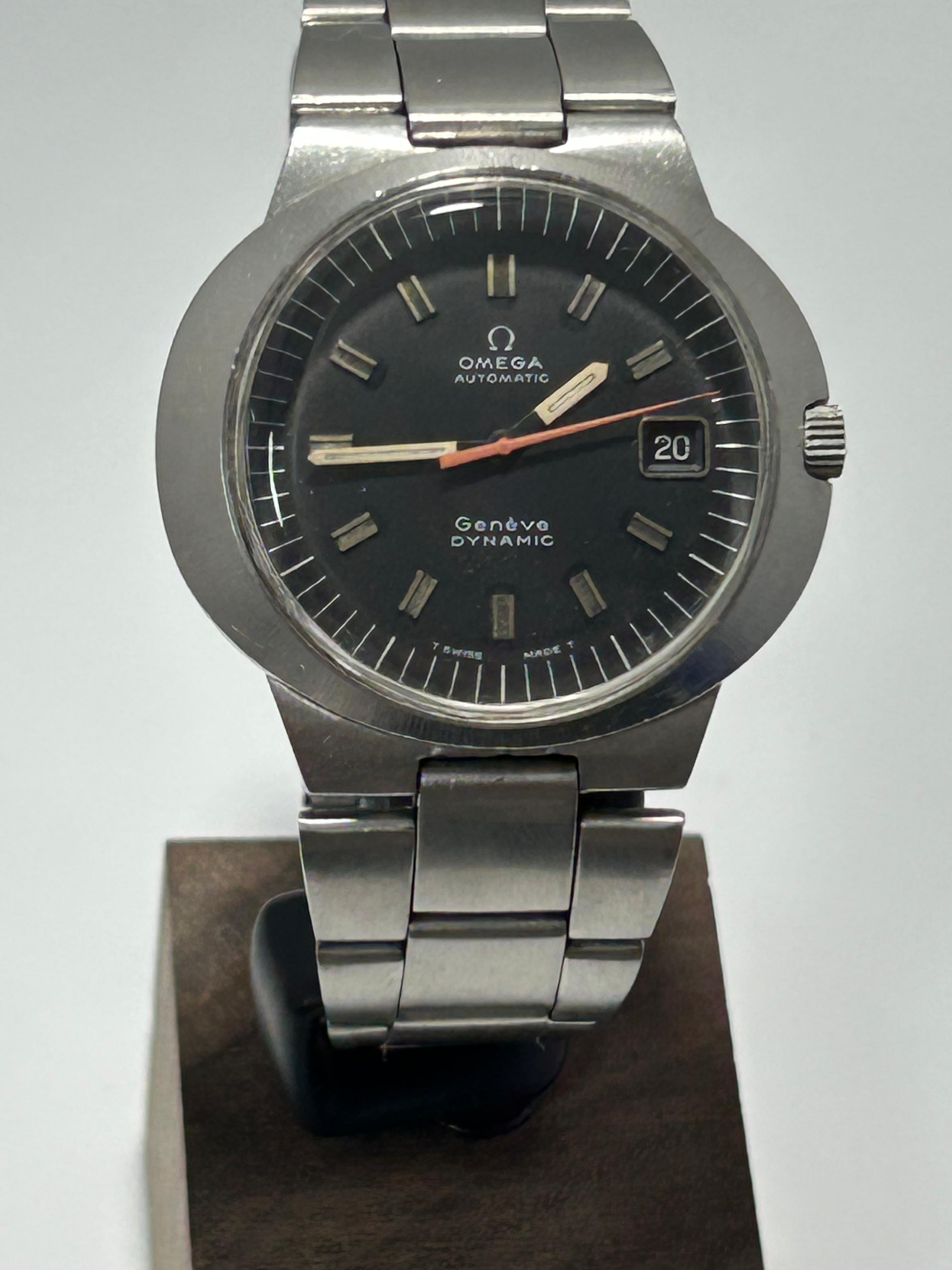 Omega Genève Dynamic Vintage Men's Watch