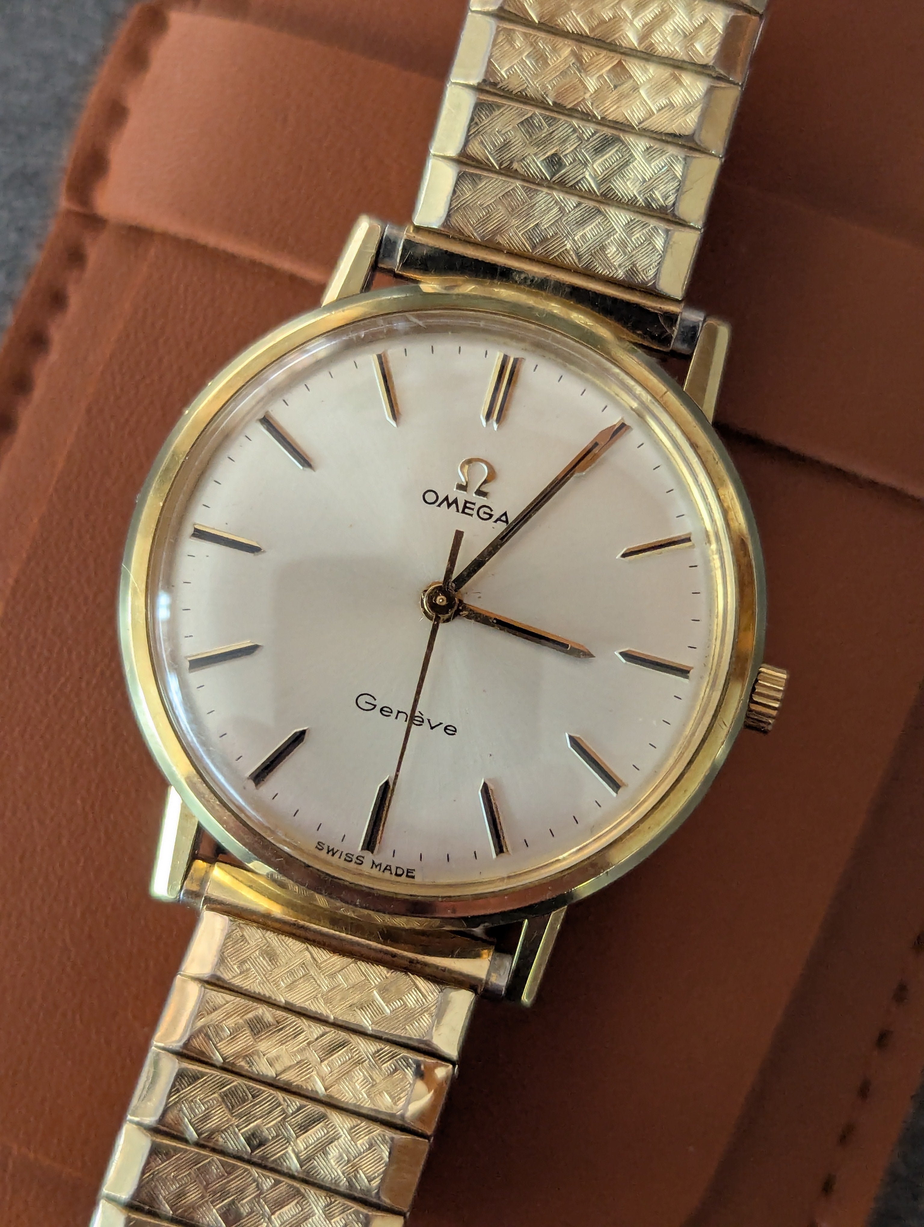 Omega Geneve Manual Wind Men's Watch