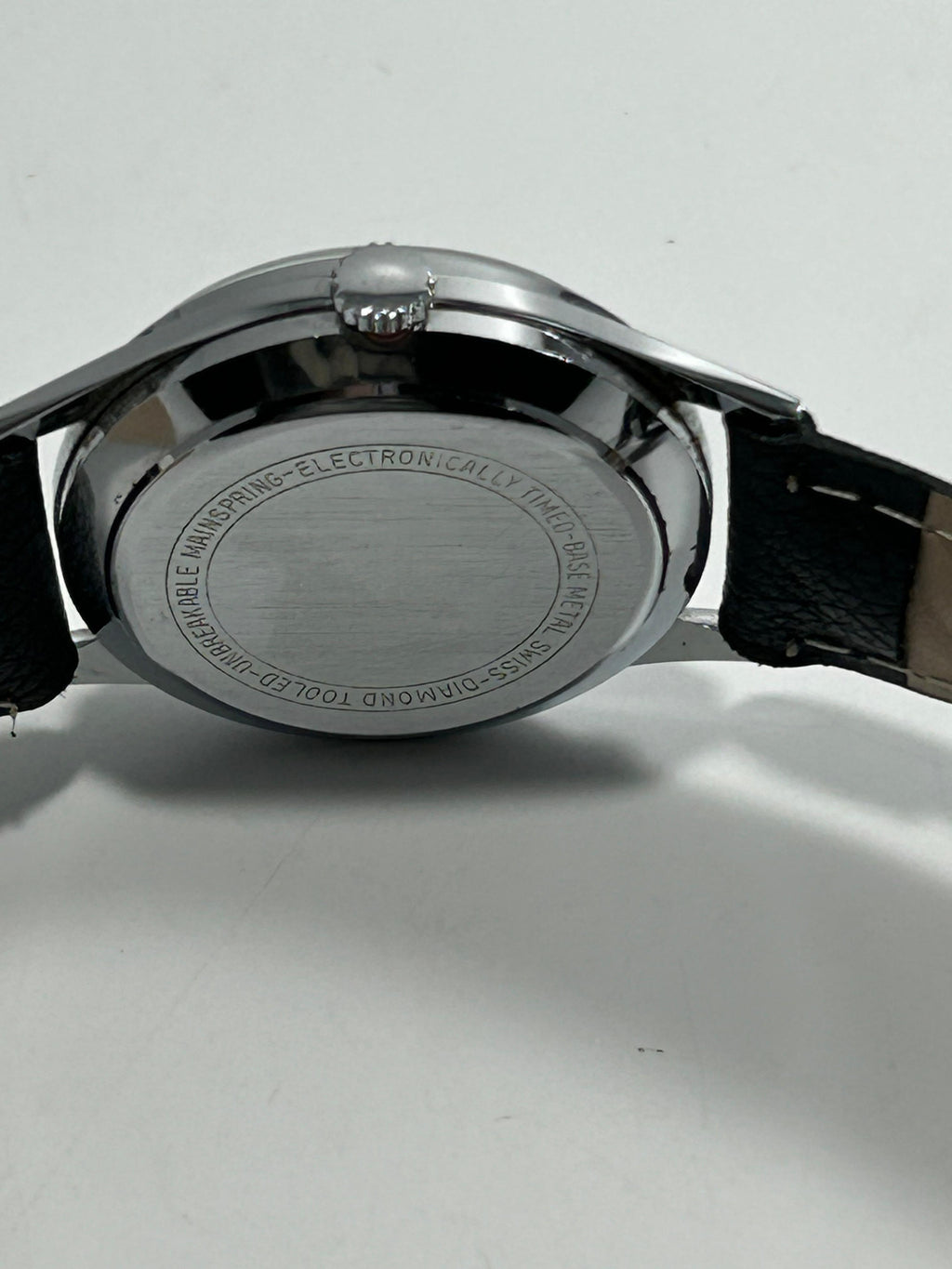 Regus “Living Swiss” Silver Watch - Silver Dial Date Watch, Mid 2000s, 34mm, Mechanical