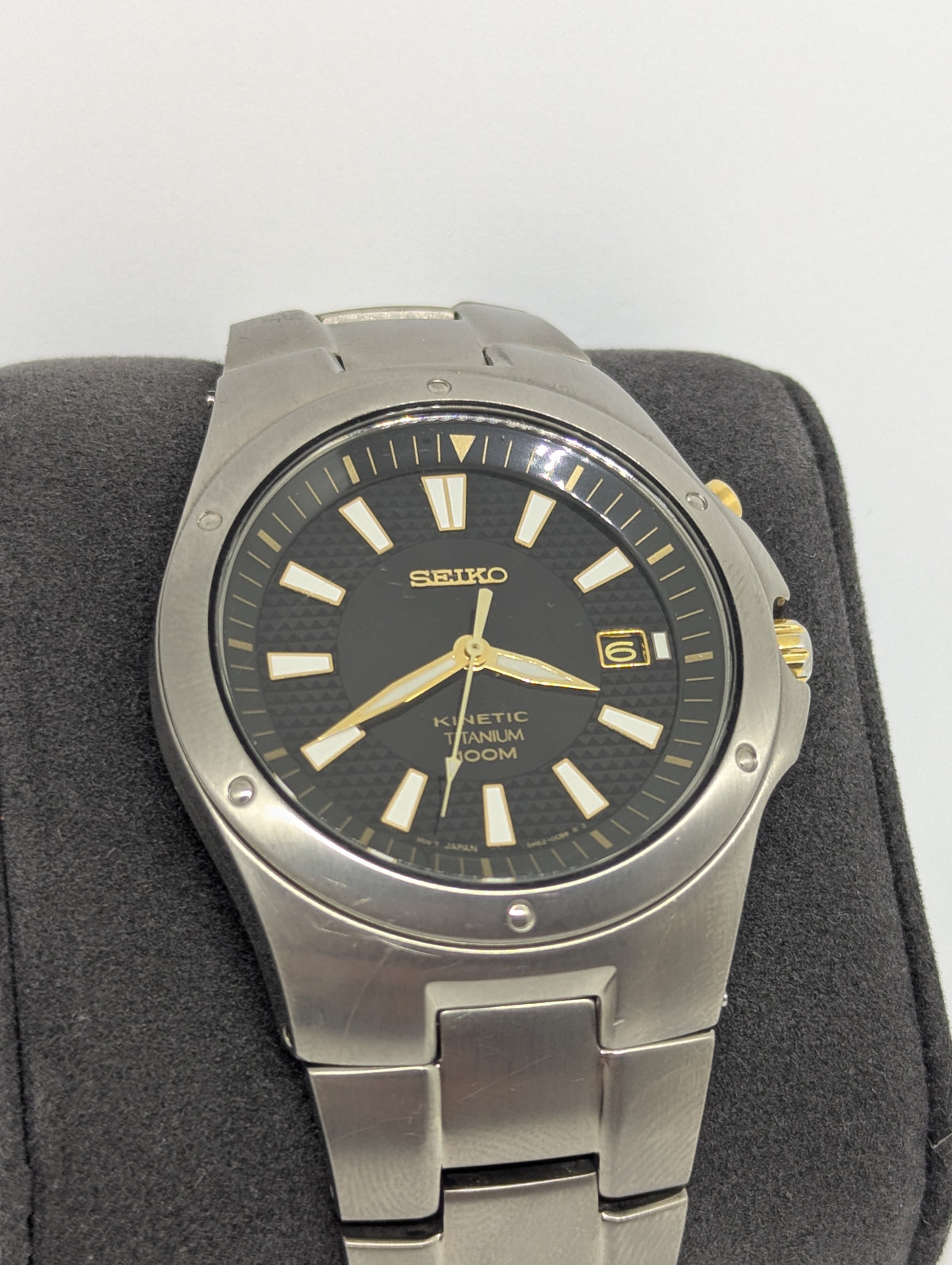 Seiko Kinetic Titanium