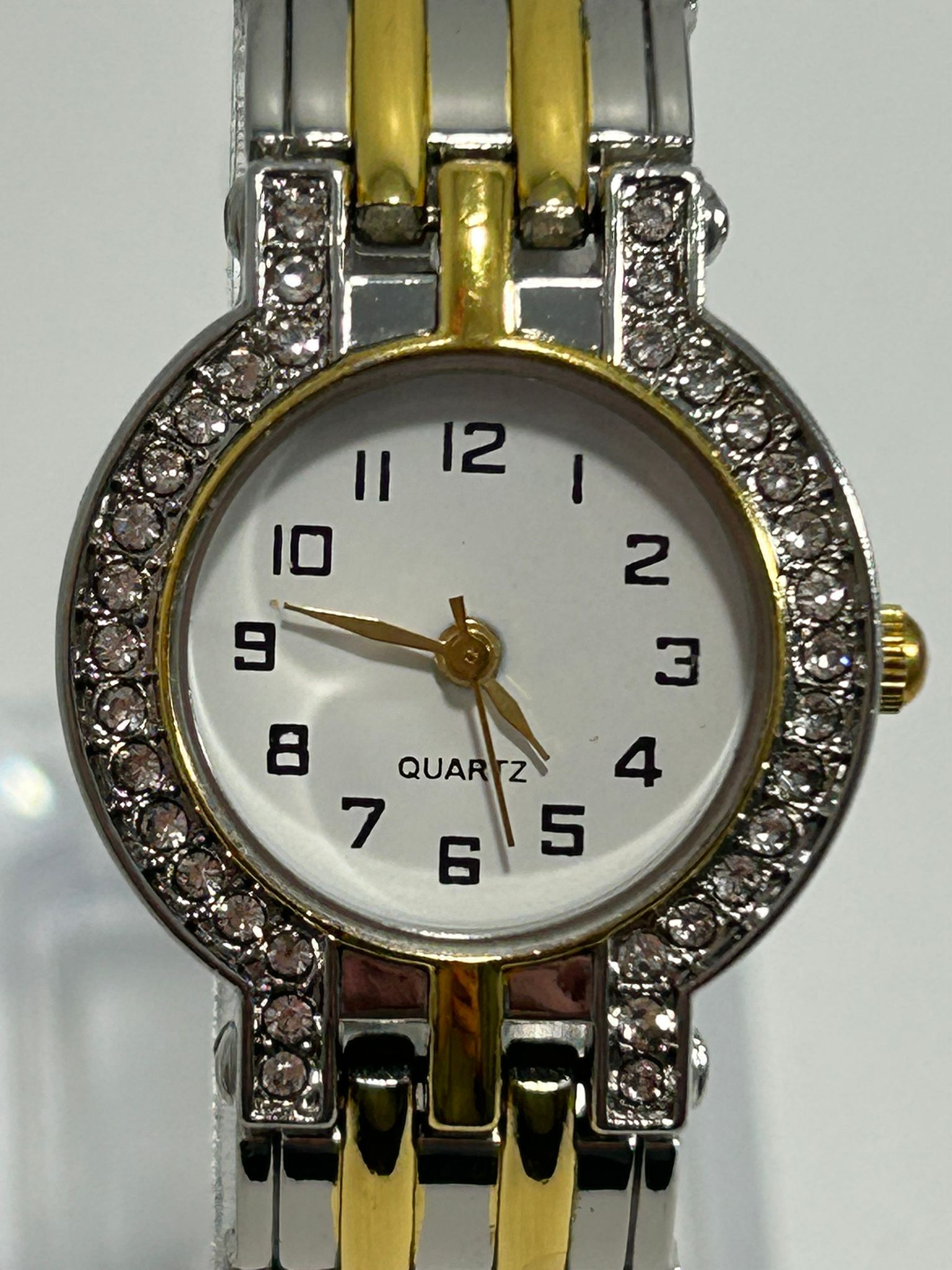 Vintage Ladies Two-Tone Quartz Watch – Gemstone Bezel, Stainless Steel Bracelet