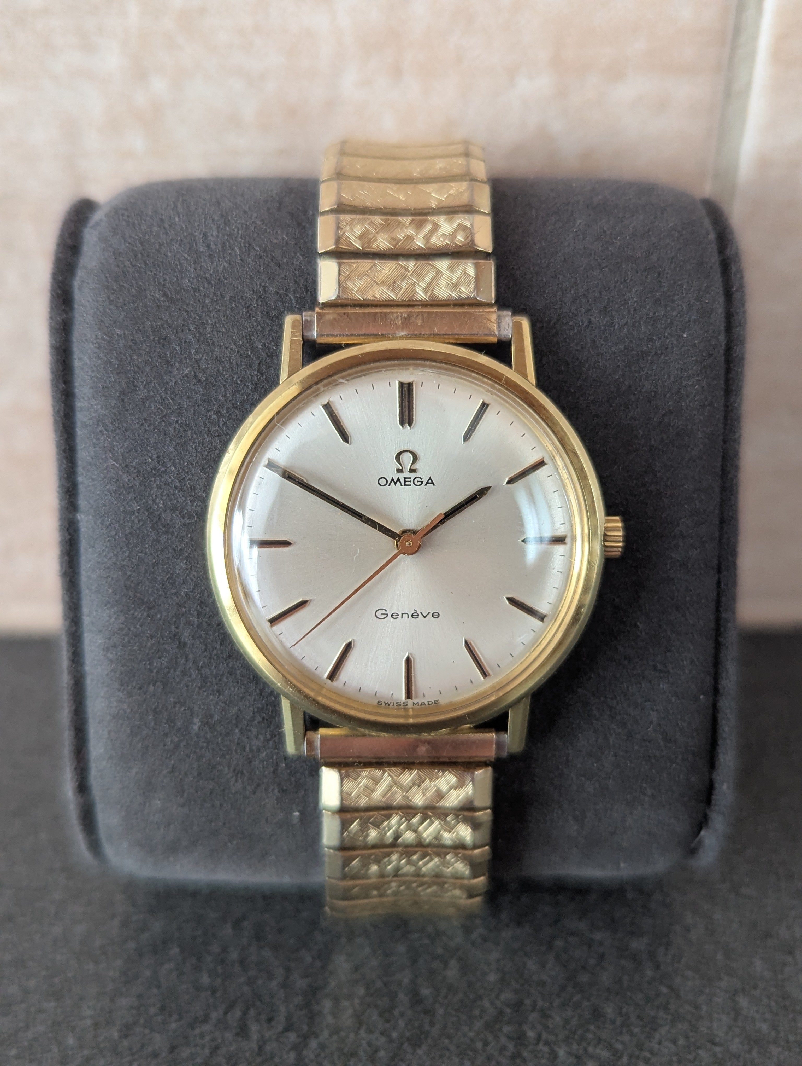 Omega Geneve Manual Wind Men's Watch