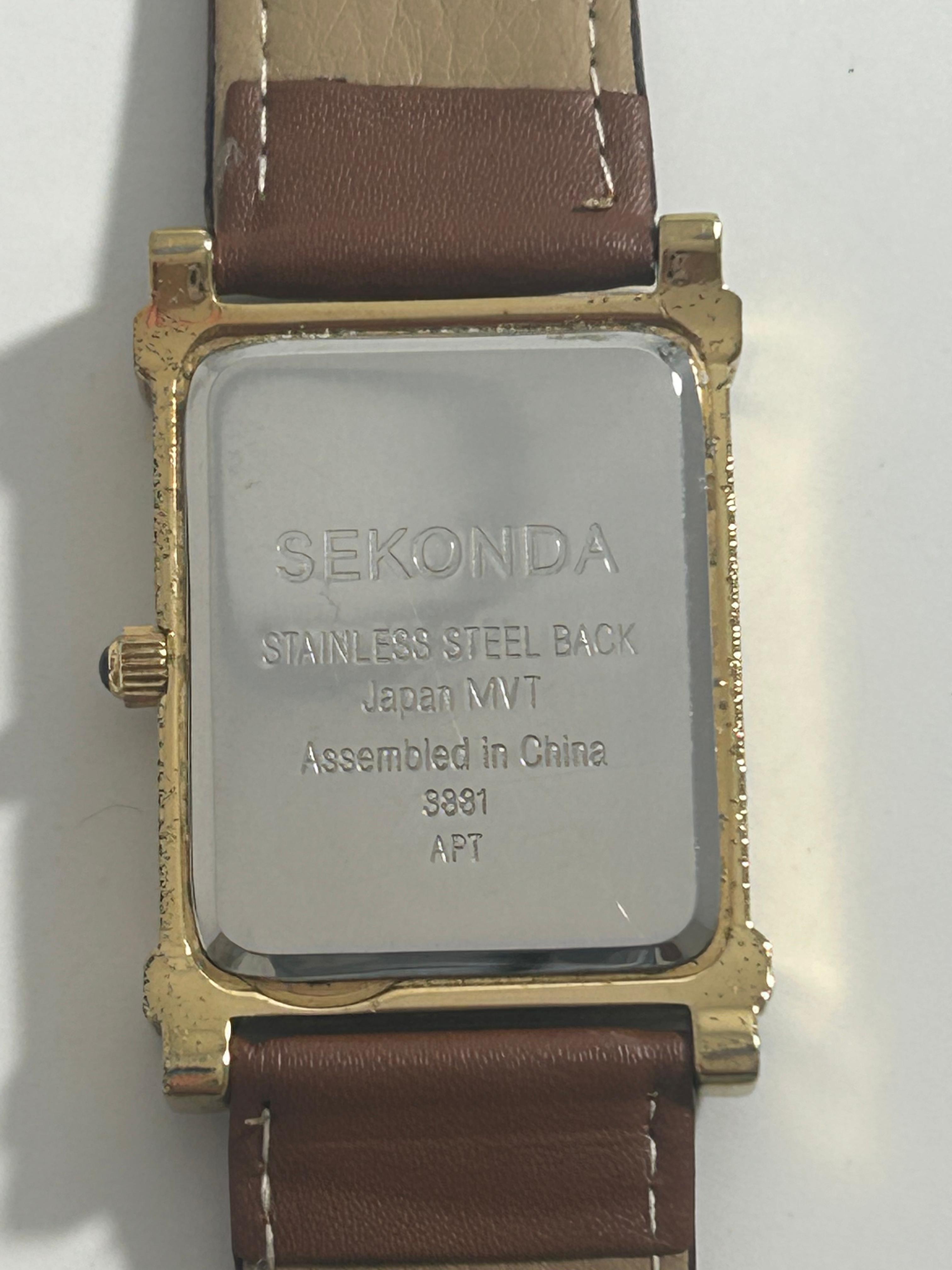 Sekonda Tank 3065 Dress Watch - Gold Plated, Rectangular, 36mm, Date, Classic, Vintage