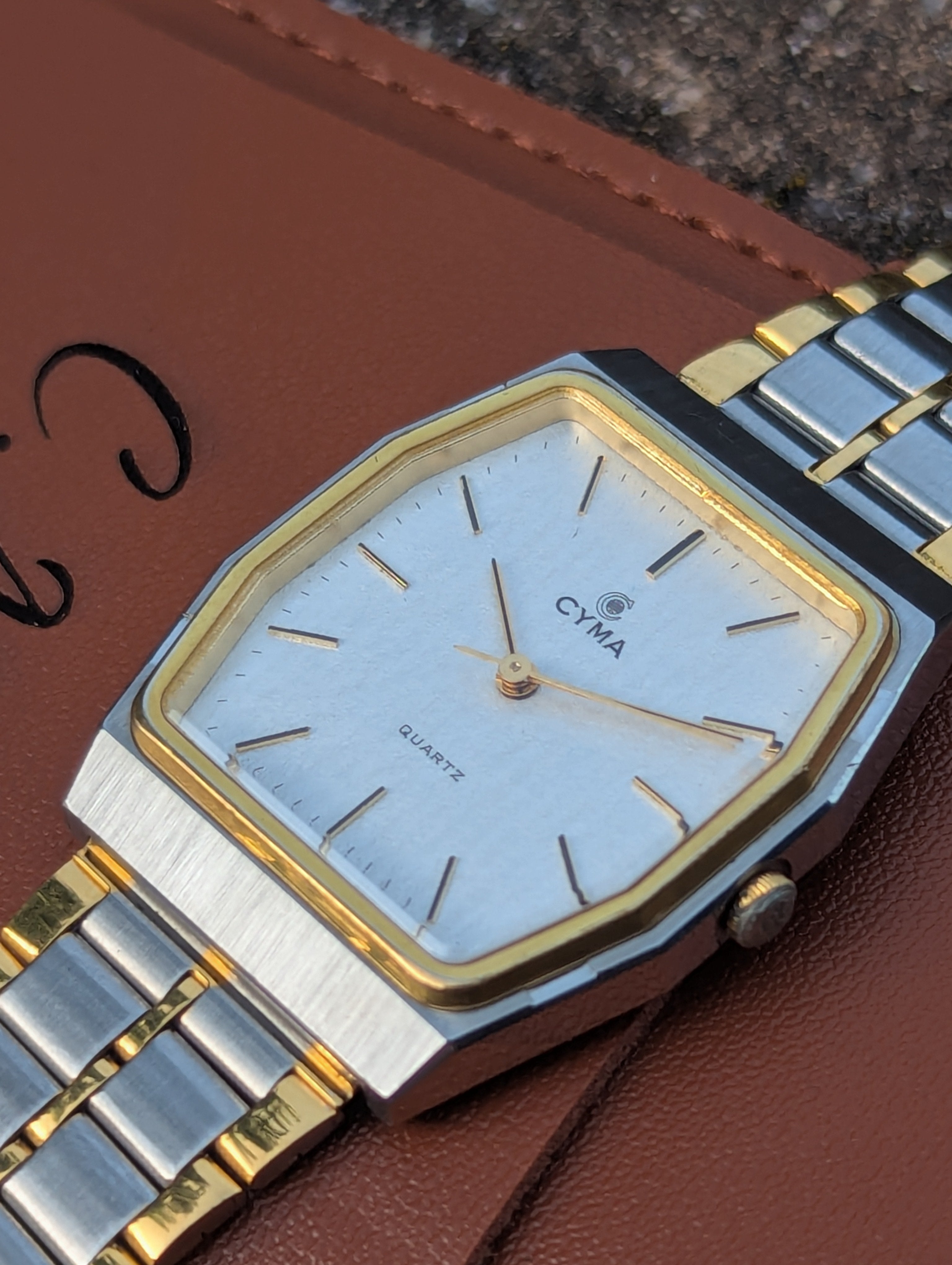 Cyma Le Locle White Textured Dial Dress Watch Quartz