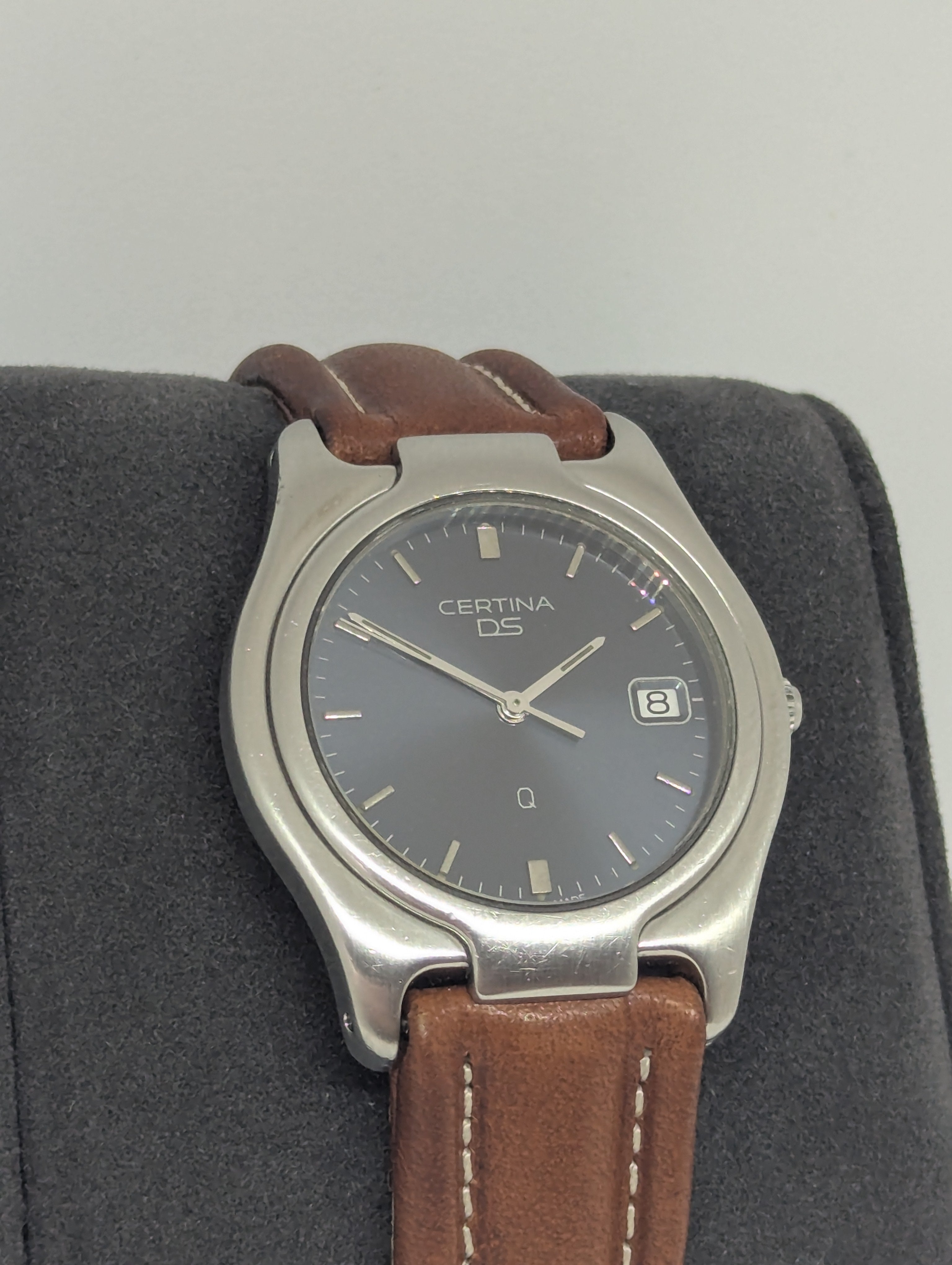 Certina DS Q