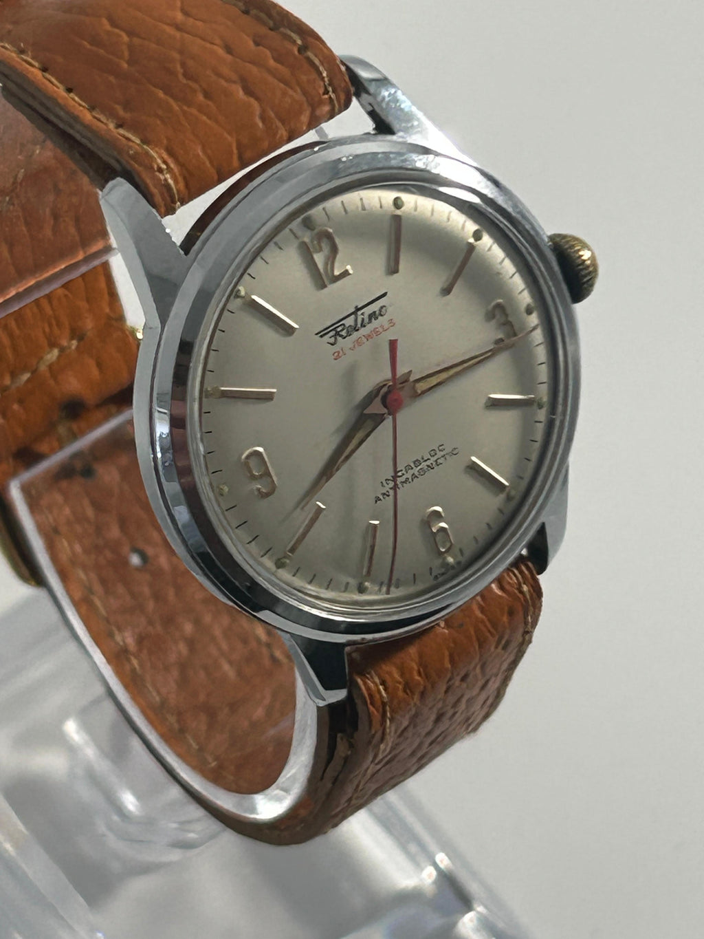 Relino 21 Jewels Incabloc Antimagnetic Vintage Swiss Dress Watch — Stainless Steel, Cream Dial, Tan Leather Strap, 1960s