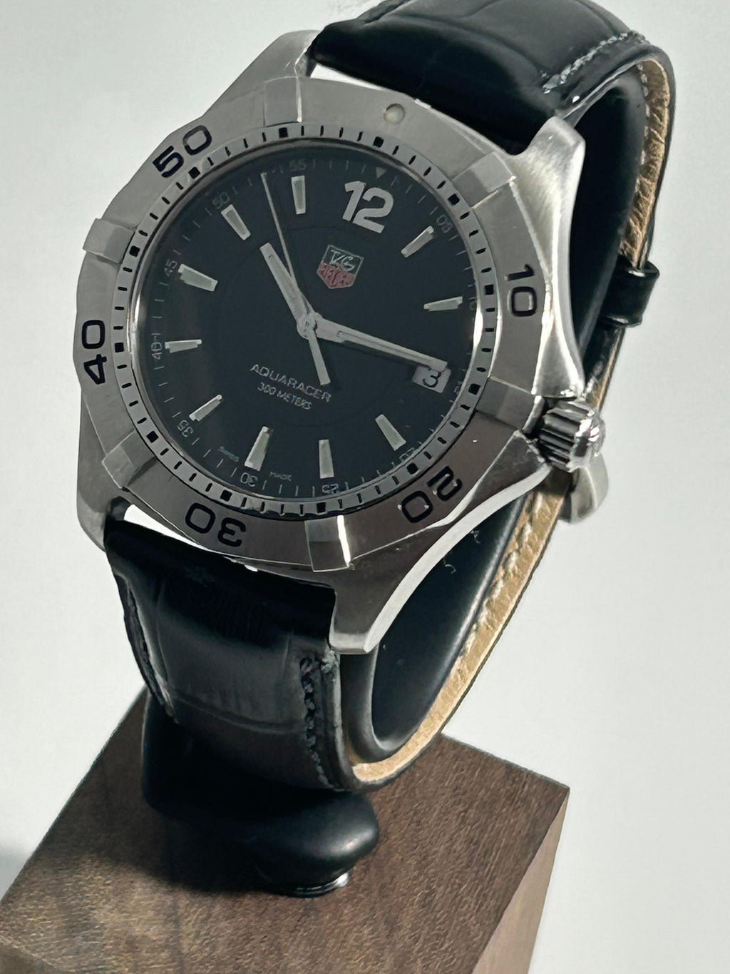 Tag Heuer Aquaracer WAF1110 Men's Watch - 38mm, Black Dial, Swiss Made, Uni-Bezel