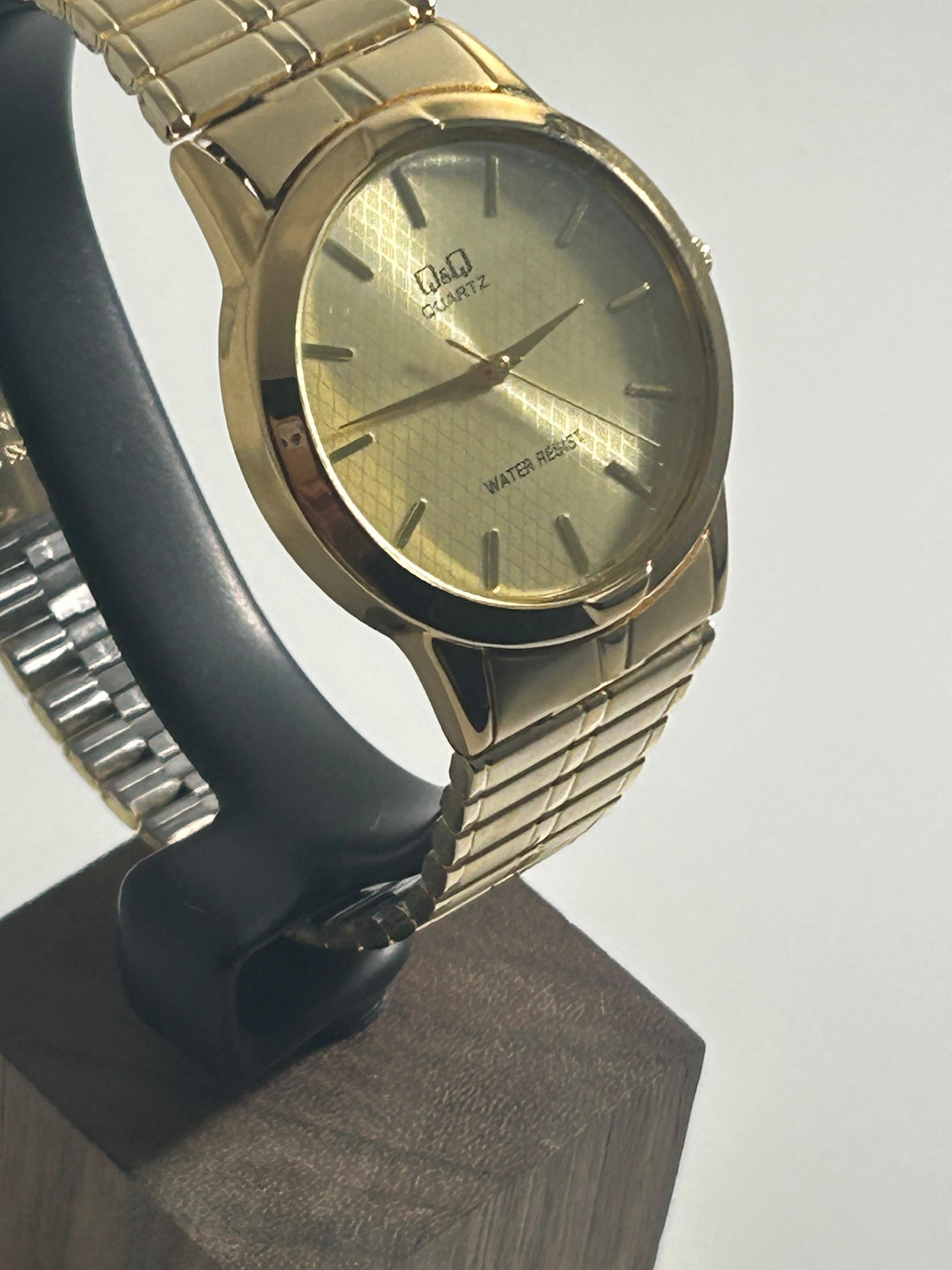 Q&Q by Citizen Dress Watch - Honeycomb Dial, Gold Tone, 34mm