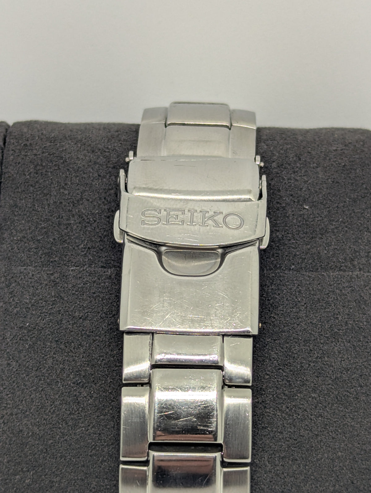 Seiko 5 Superior