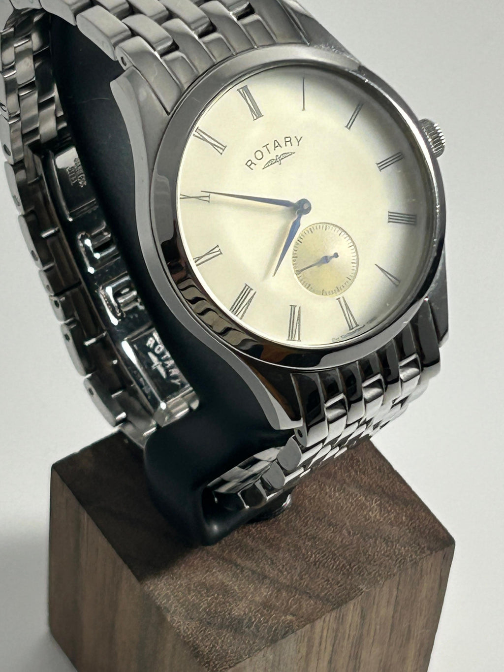 Rotary GB02411 Small Seconds Men's Watch — Stainless Steel, Cream Dial, Roman Numerals, Blued Hands