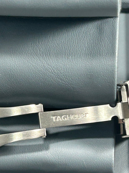 2025 TAG Heuer Formula 1 WAZ1112 Men’s Quartz Watch – 41mm, Box & Papers, Near Mint Condition