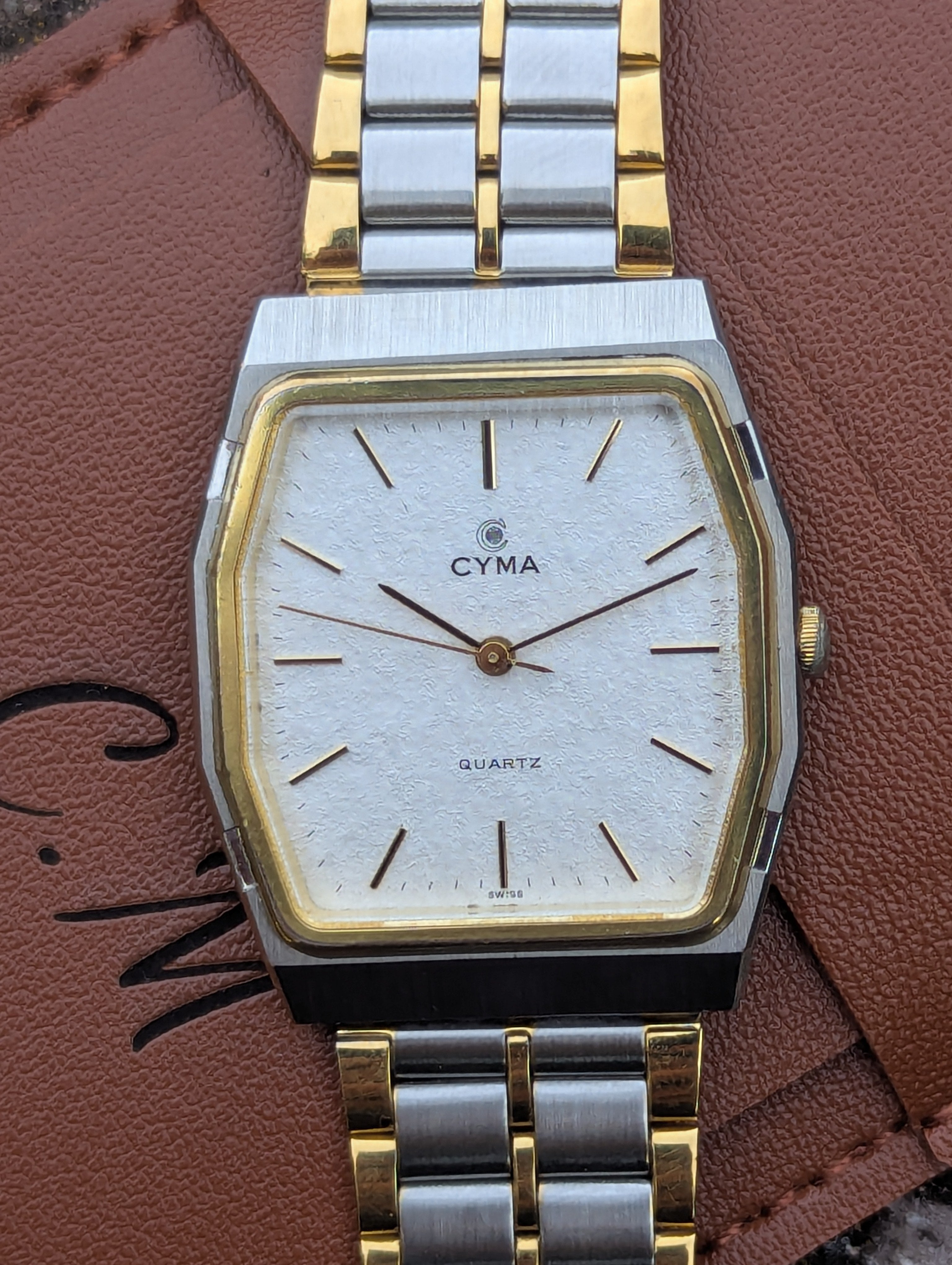 Cyma Le Locle White Textured Dial Dress Watch Quartz