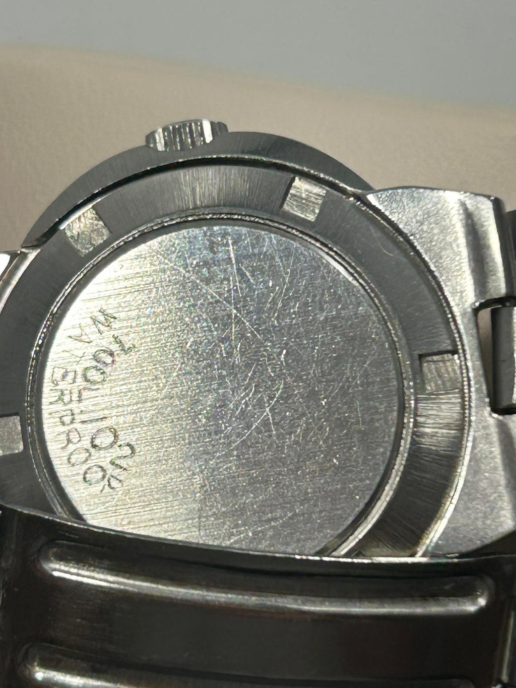 1970s Omega Genève Dynamic Unisex Automatic – Silver Dial, Integrated Bracelet